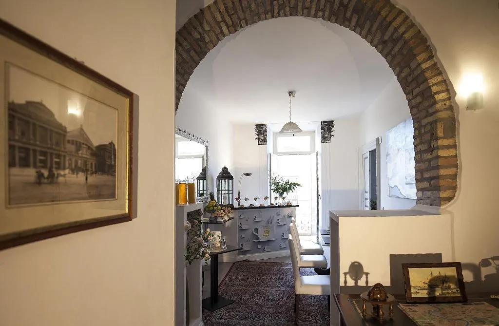 Lobby, Roman Holidays Cuore Dell Impero, Naples