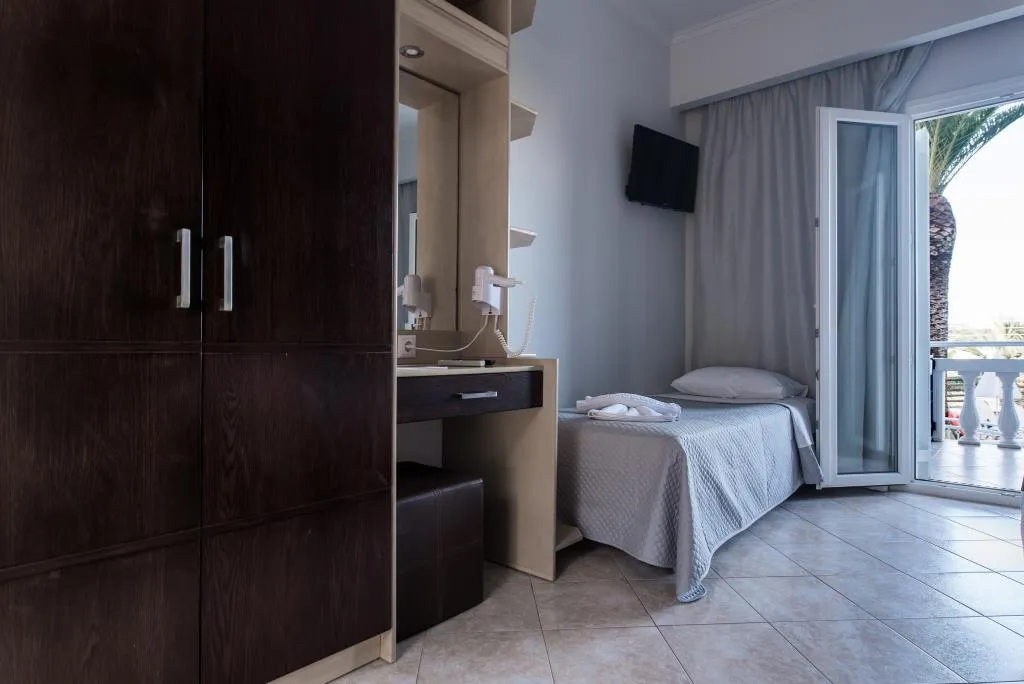 TRIPLE SUPERIOR Room, Zante Calinica Hotel & Suites, Zante