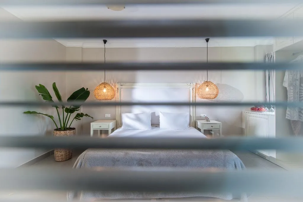 SUITE DELUXE SEA VIEW Room, Notos Heights Hotel & Suites, Crete