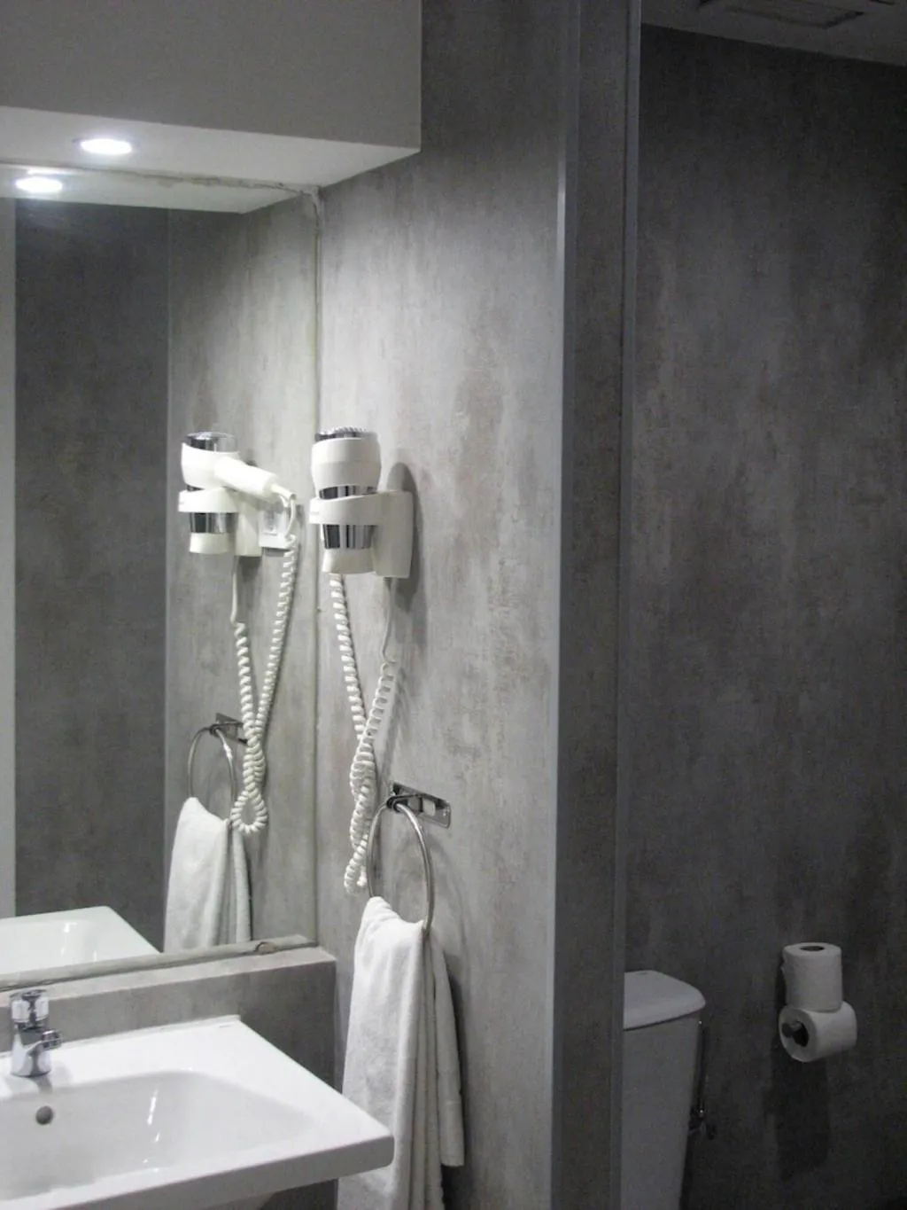 TRIPLE TWO BEDS Room, Apartamentos Recoletos, Madrid