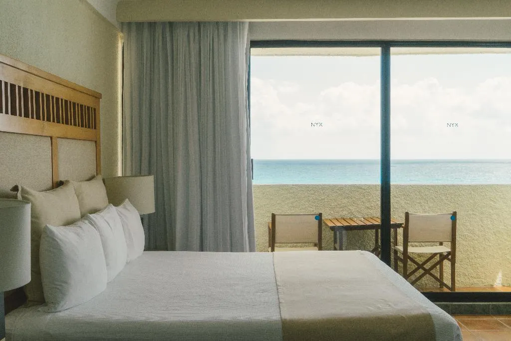 JUNIOR SUITE STANDARD Room, NYX Cancun, Cancun Area
