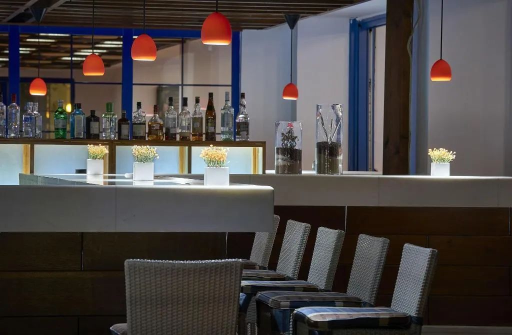 Bar, Aldemar Olympian Village, Kalamata