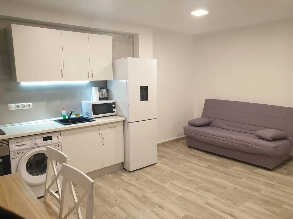 APARTMENT ONE BEDROOM Room, Style Apartments Cabanyal Marina Beach, Valencia