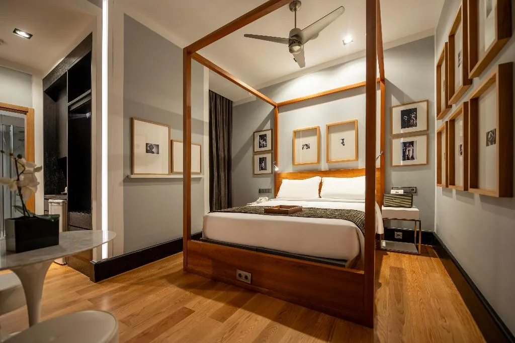 SINGLE INNER Room, Browns Downtown Hotel, Lisbon