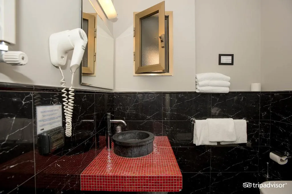 TWIN STANDARD Room, Taormina, Rome