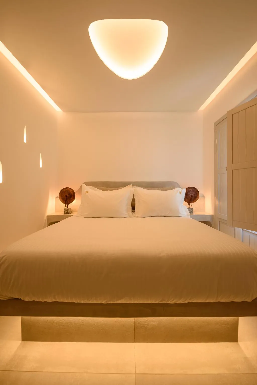 VILLA TWO BEDROOMS WITH PRIVATE POOL Room, Soil Of Sun Luxury Villas, Santorini
