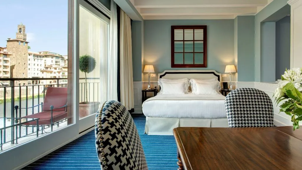 SUITE RIVER VIEW Room, Hotel Lungarno, Florence