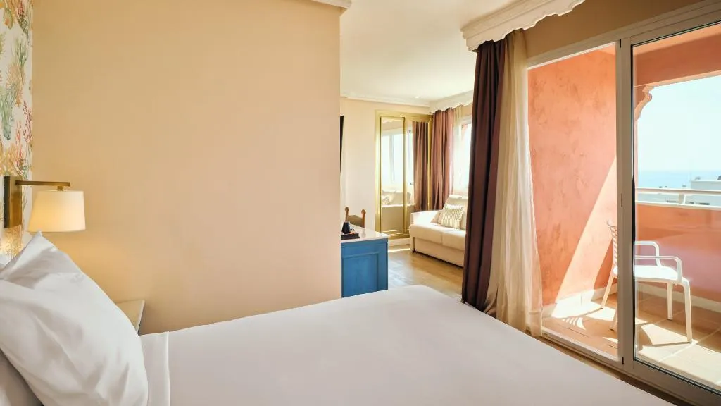 JUNIOR SUITE STANDARD Room, Hotel Fénix Torremolinos Adults Only Recommended, Costa Del Sol