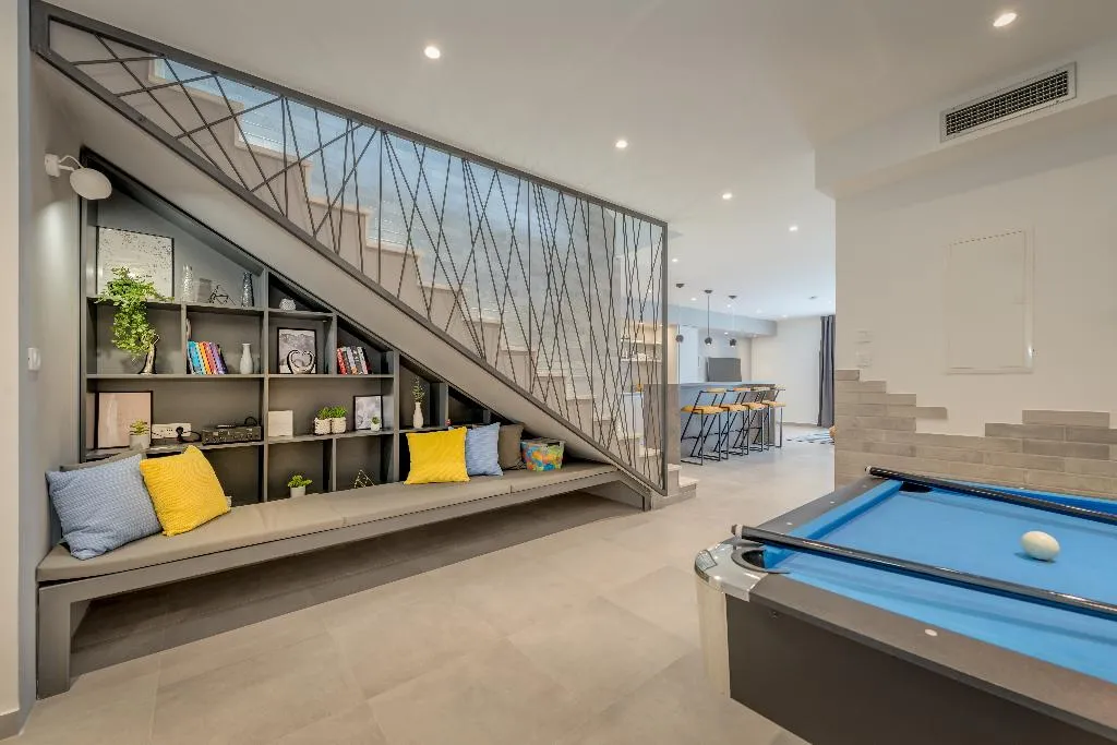 Sports and Entertainment, Villa Luna Podstrana, Split