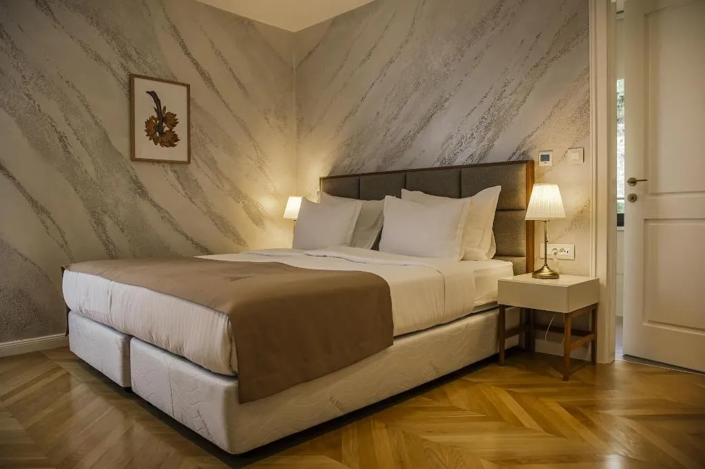 Room, Armerun Heritage Hotel & Residences, Split