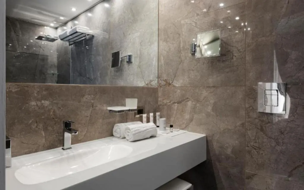 DOUBLE SINGLE USE SUPERIOR Room, Lhp Napoli Palace & Spa, Naples