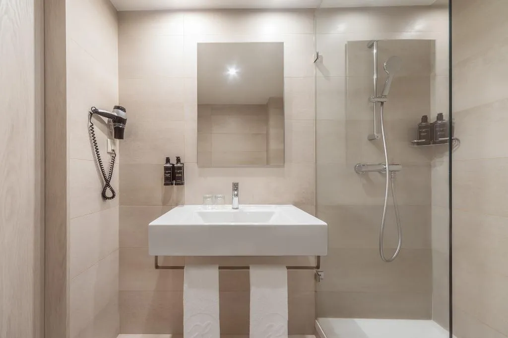 TRIPLE STANDARD Room, Dorma Liberdade, Lisbon