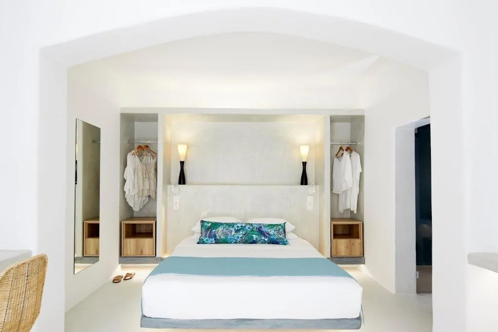 Room, Edem Luxury Hotel, Santorini