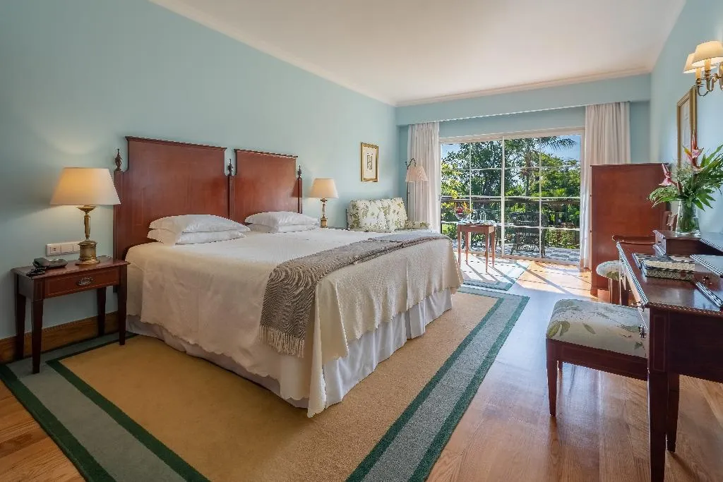 Double or Twin SUPERIOR GARDEN VIEW Room, Quinta Jardins do Lago, Madeira