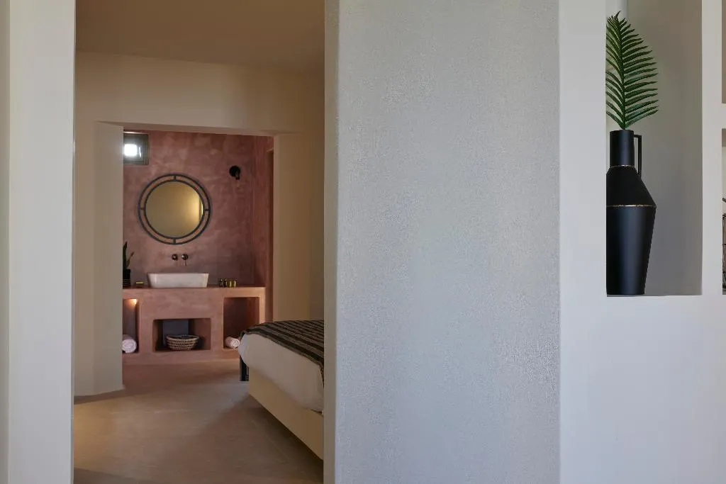 SUITE HONEYMOON Room, Aeon Suites by Mr and Mrs White, Santorini