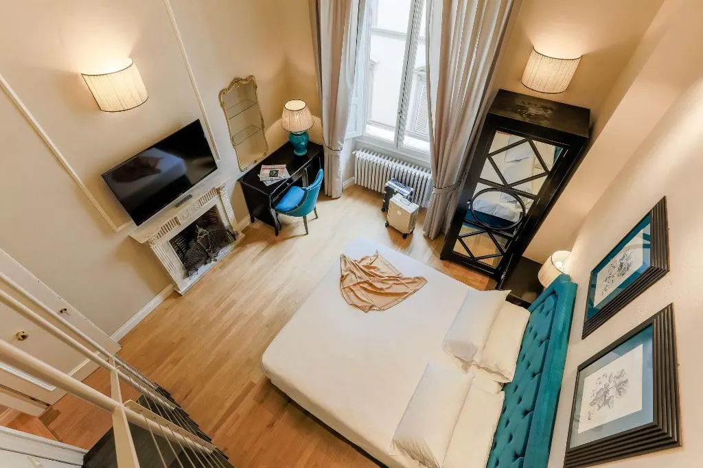 Room, Relais Tosinghi, Florence