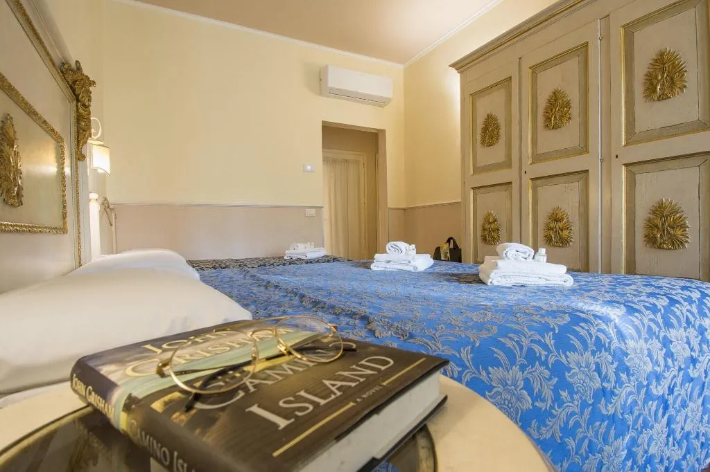 Room, B&B Relais Tiffany, Florence