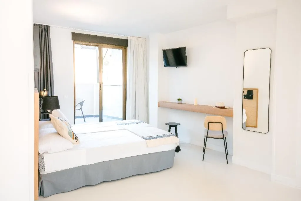 TRIPLE STANDARD Room, Moon Dreams Cullera, Costa Blanca