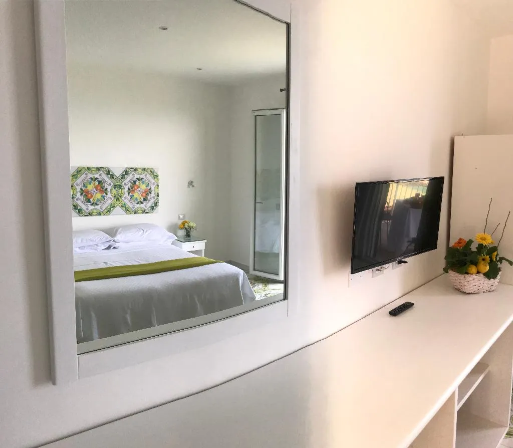 Double or Twin SUPERIOR SEA VIEW Room, Villa Pina Antico Francischiello, Naples