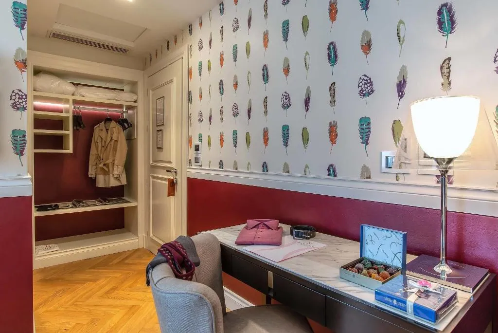 DOUBLE SUPERIOR QUEEN BED Room, Damaso Hotel, Rome
