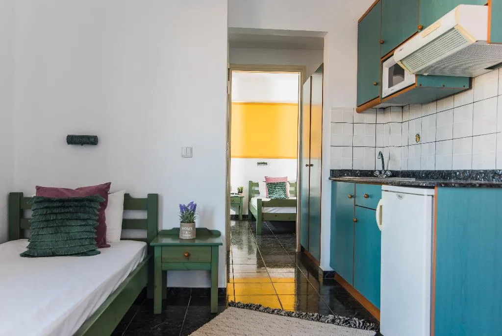 APARTMENT SIDE SEA VIEW ONE BEDROOM Room, Yiannis Manos, Crete