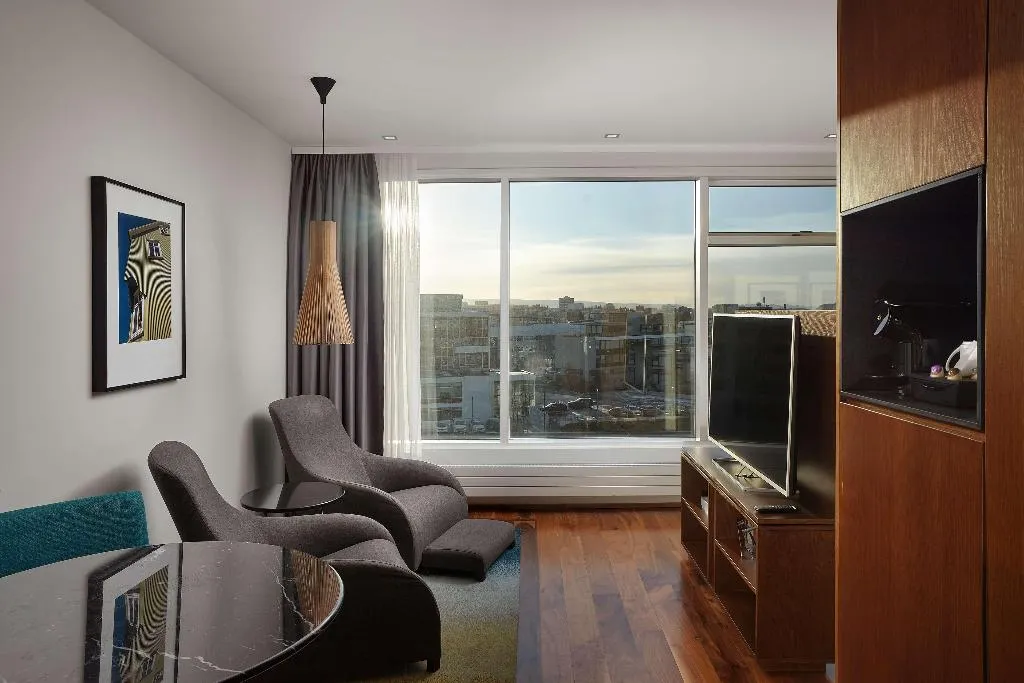 Room, Hilton Reykjavik Nordica, Reykjavik