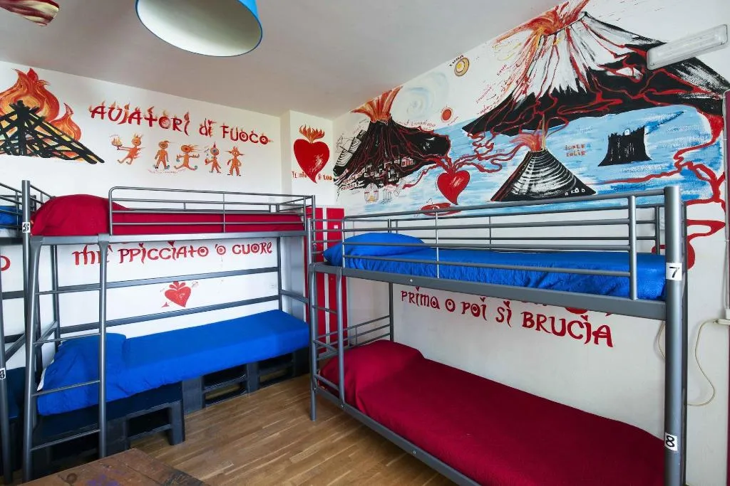 Room, Eco Hostel Floreale, Naples