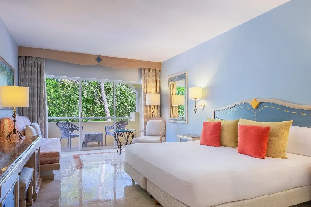 DOUBLE STANDARD Room, Iberostar Waves Paraiso del Mar All Inclusive, Cancun Area