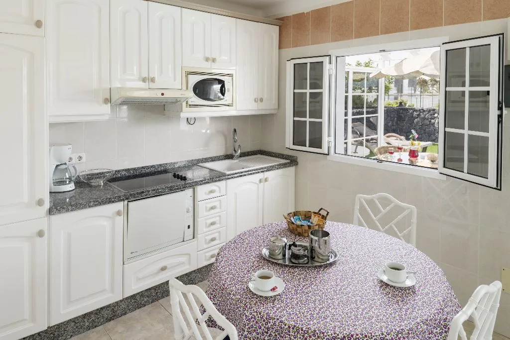VILLA STANDARD Room, Hyde Park Lane, Lanzarote