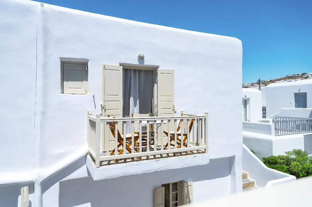 TRIPLE WITH BALCONY Room, Mykonos Twins, Mykonos