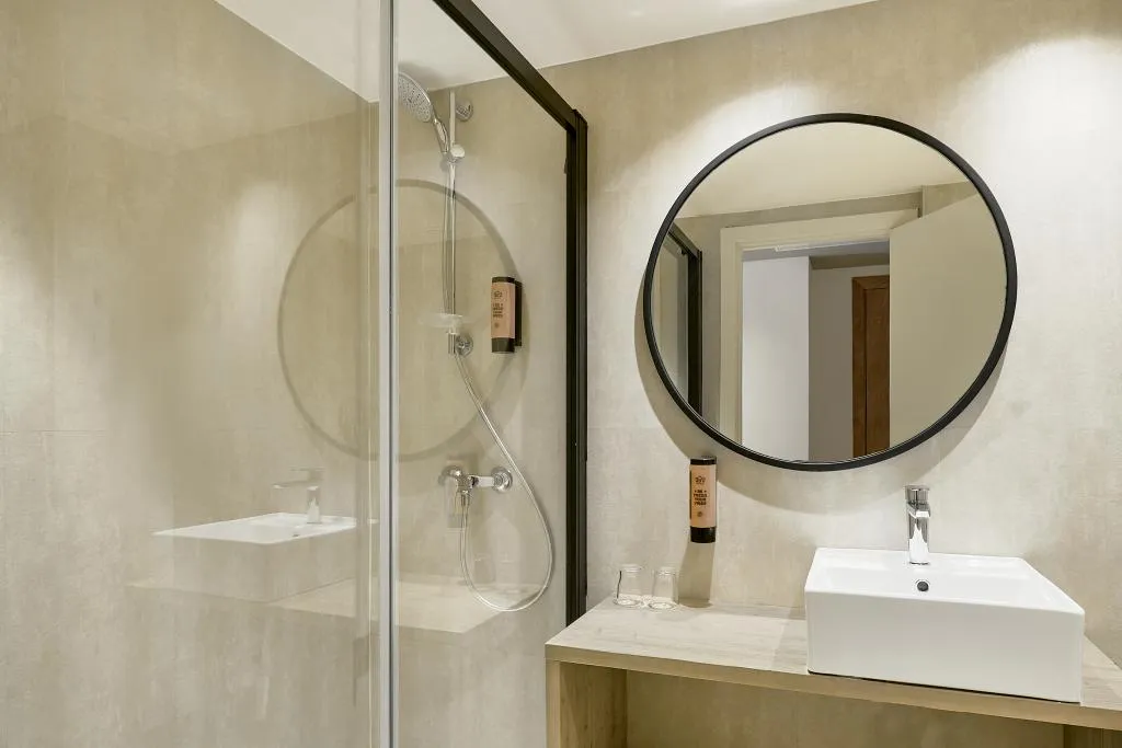 DOUBLE SINGLE USE STANDARD Room, tent Capi Playa, Majorca