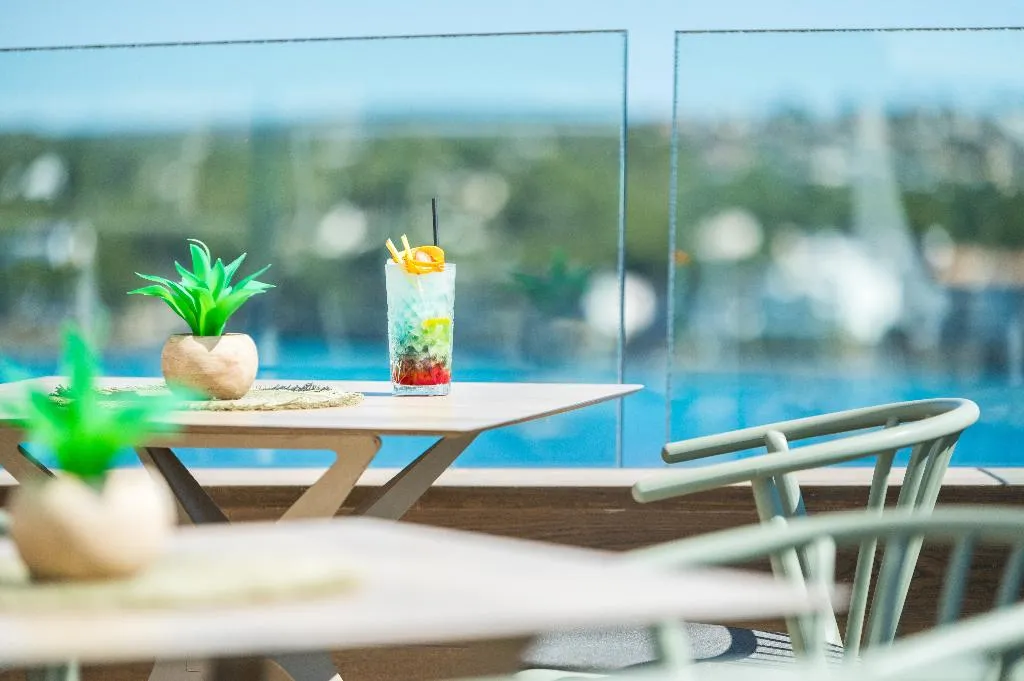 Bar, Sentido Fido Punta del Mar Hotel & Spa, Majorca