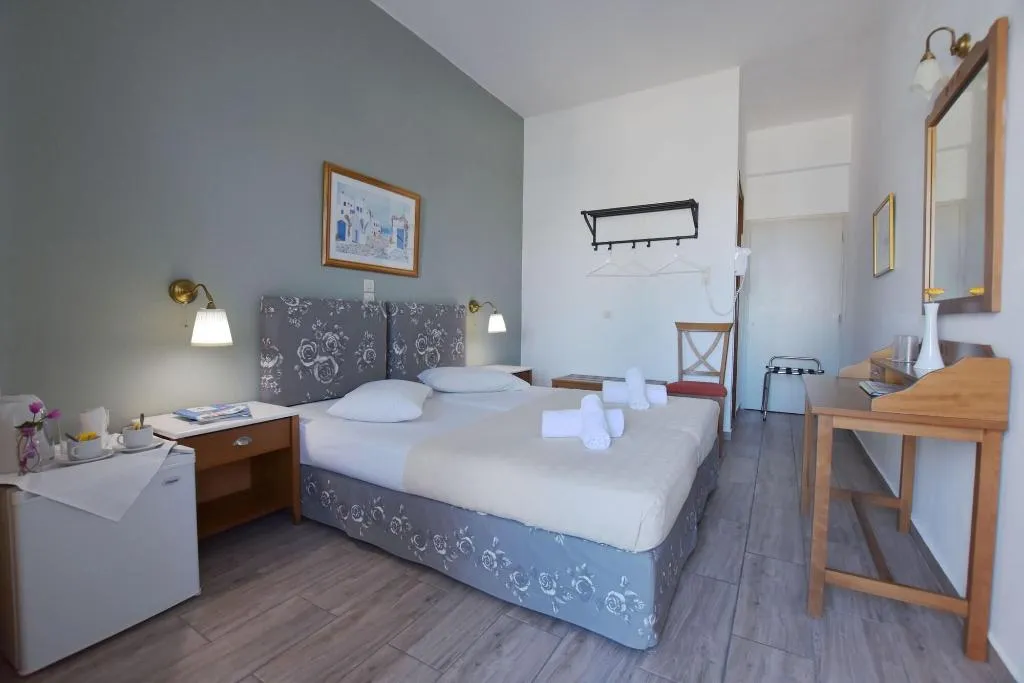 Room, Rodakas Hotel, Santorini