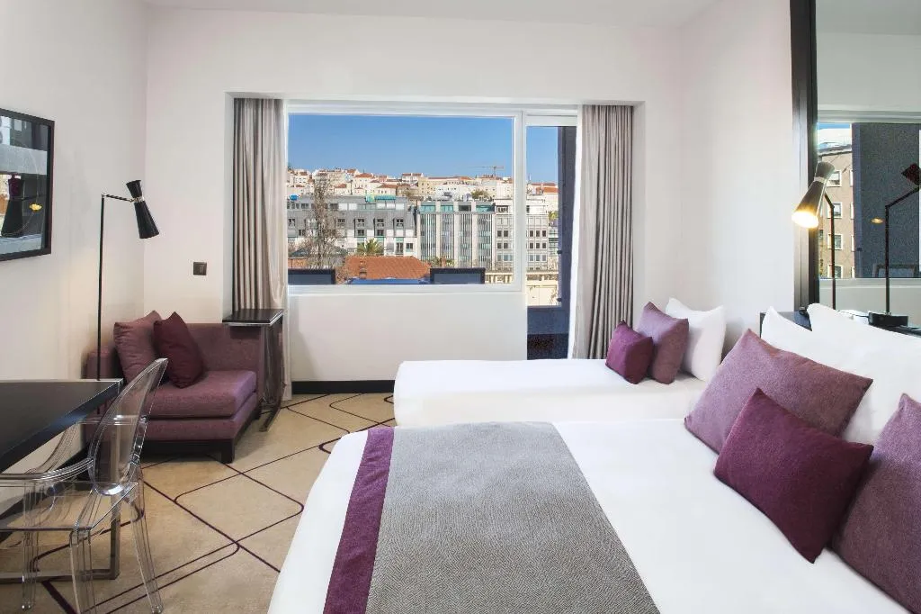 FAMILY ROOM CAPACITY 2 Room, Avani Avenida Liberdade, Lisbon