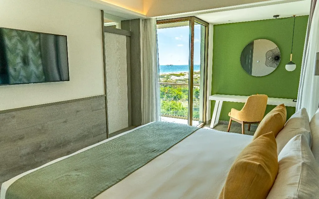 TRIPLE OCEAN VIEW Room, Catalonia Grand Costa Mujeres All Suites & Spa, Cancun Area