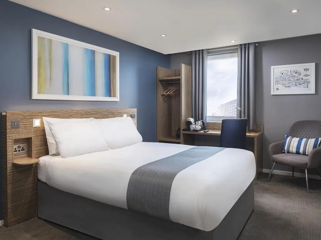 Room, Travelodge Plus Dublin City Centre, Dublin