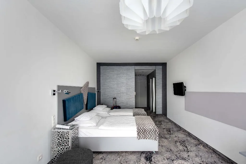 Double or Twin STANDARD Room, Lenart, Krakow