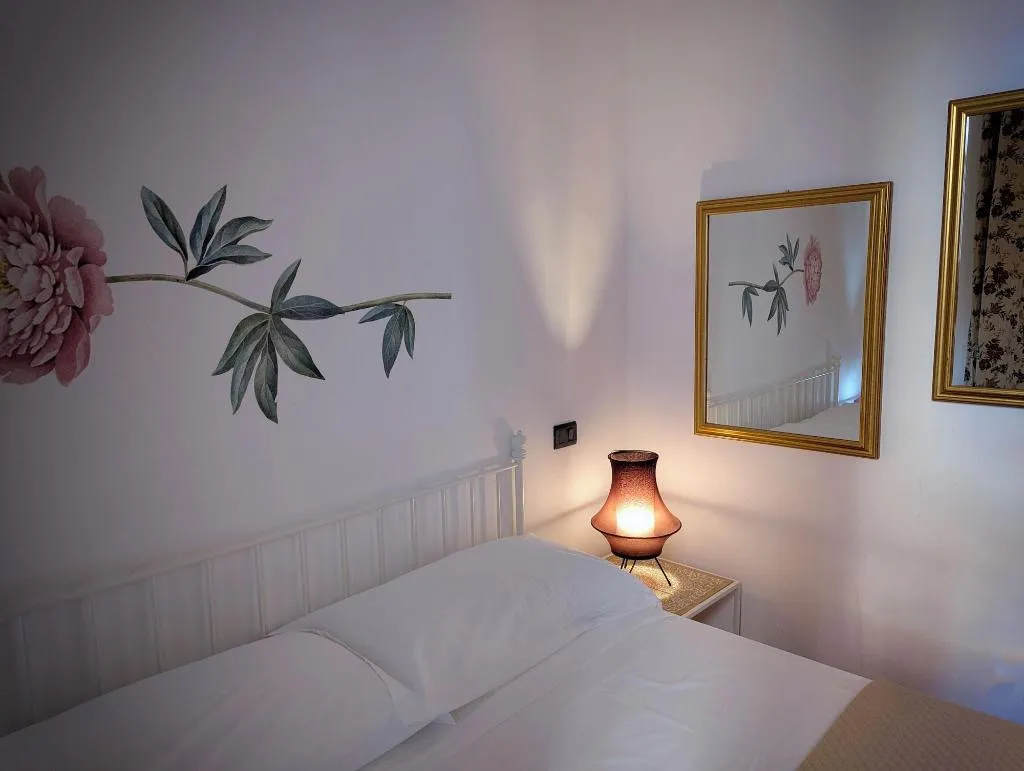 Room, La Locanda Dell Arte, Naples