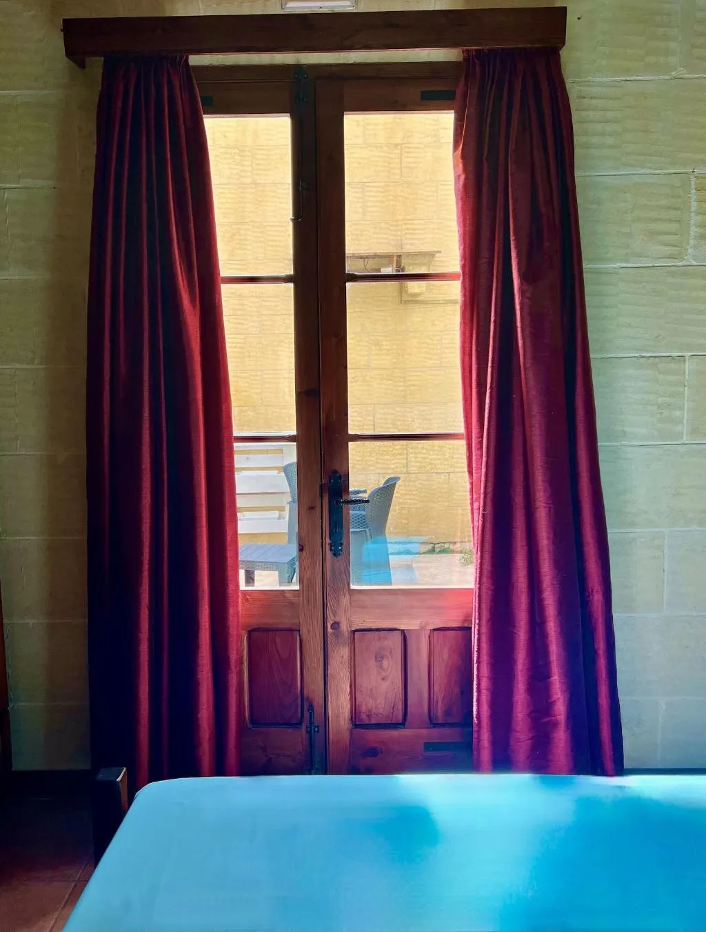 Room, Grotto's Paradise B&B, Gozo