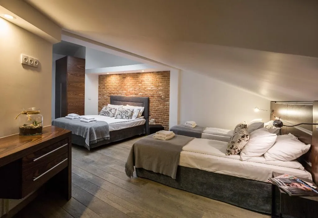 APARTMENT EXECUTIVE Room, Yourplace Biskupia Apartments, Krakow