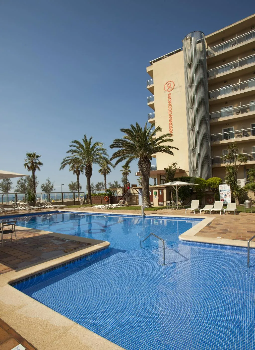 Pool, Hotel Monterrey Roses by Pierre & Vacances, Costa Brava