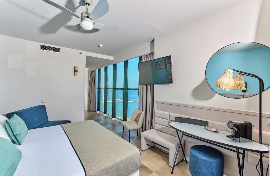 JUNIOR SUITE WITH DOUBLE BED Room, Leonardo Hotel Fuengirola Costa del Sol, Costa Del Sol