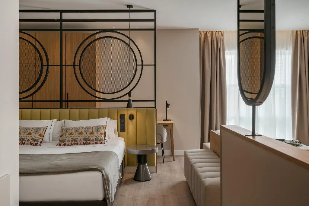 JUNIOR SUITE DELUXE Room, Vincci Maritimo, Barcelona