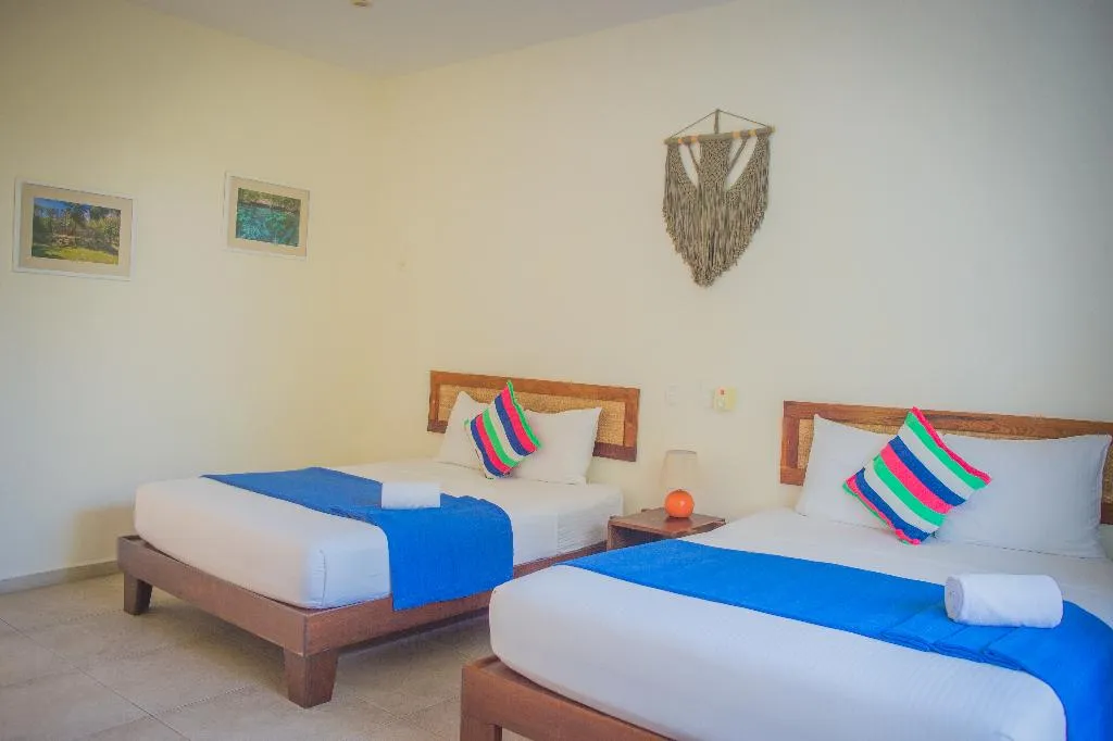 SUITE PARTIAL OCEAN VIEW TWO DOUBLE BEDS Room, Suites Cielo Y Mar, Playa Del Carmen