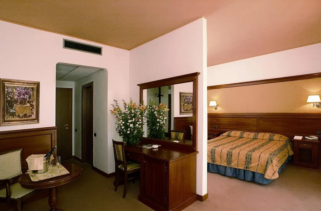 TRIPLE STANDARD Room, Balletti Park Hotel, Rome