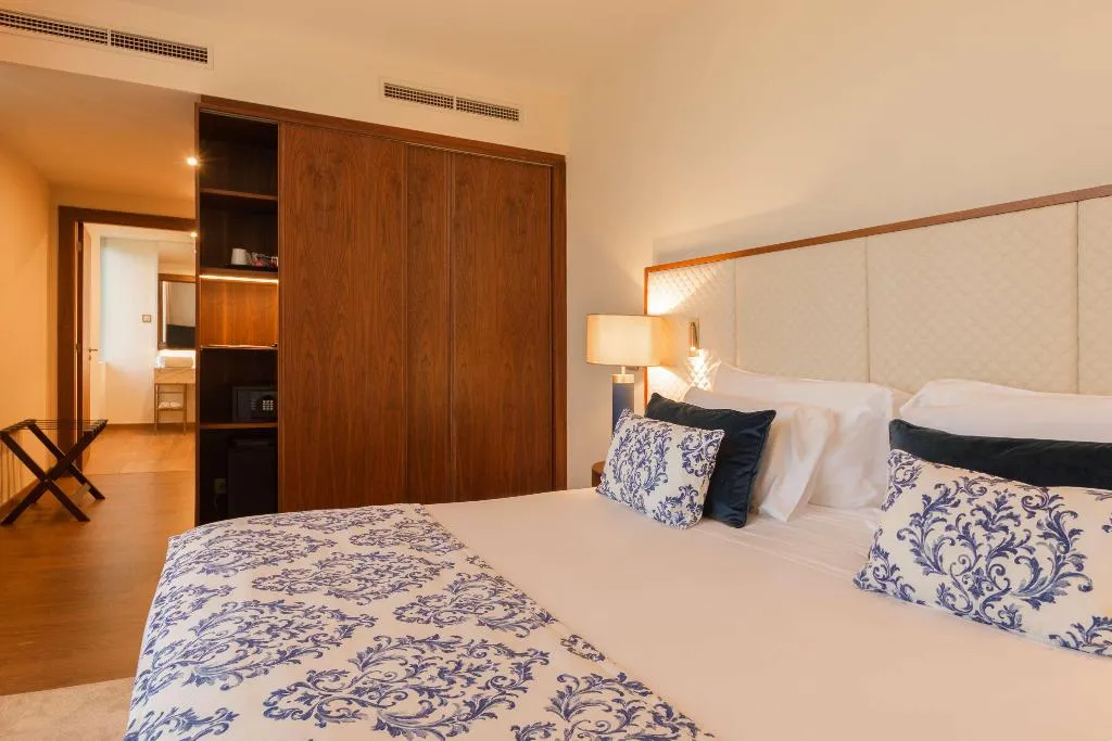 Room, Boeira Garden Hotel Porto Gaia, Curio Collection, Porto