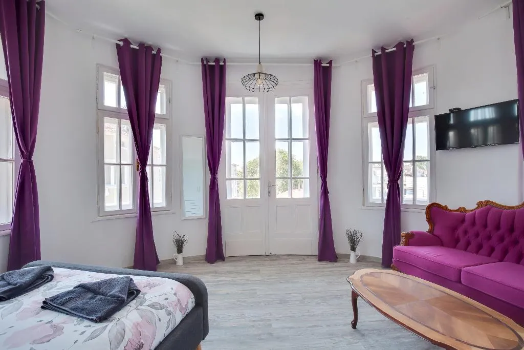 APARTMENT Presidential WITH VIEWS Room, M Hostel Musala, Varna