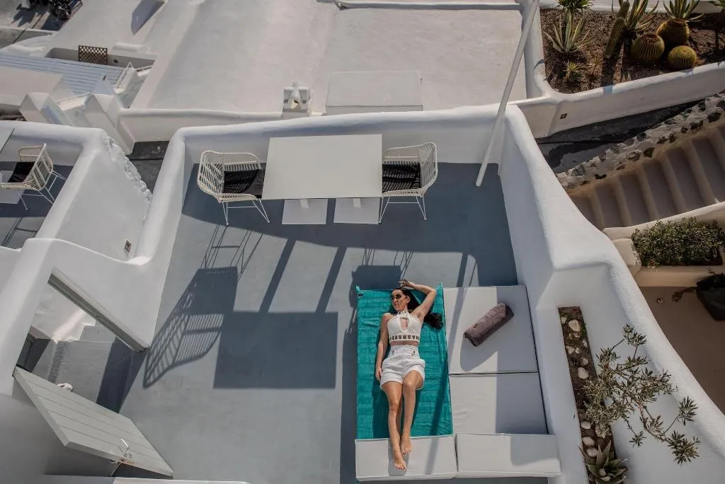 Room, Heavens Edge by Mr and Mrs White, Santorini
