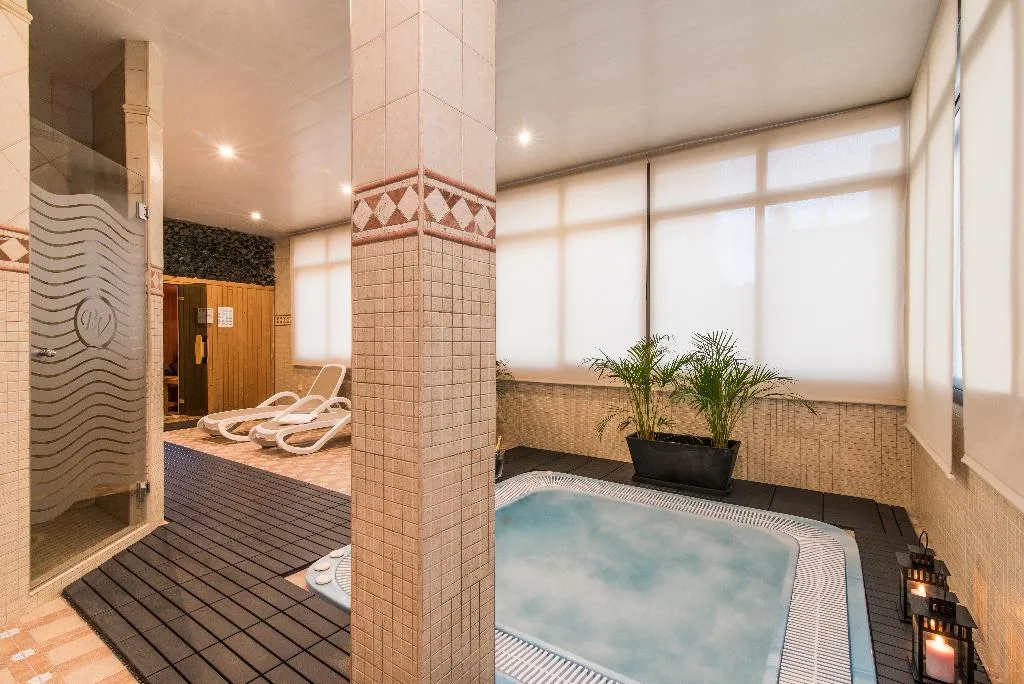 Sports and Entertainment, Baviera Hotel, Majorca