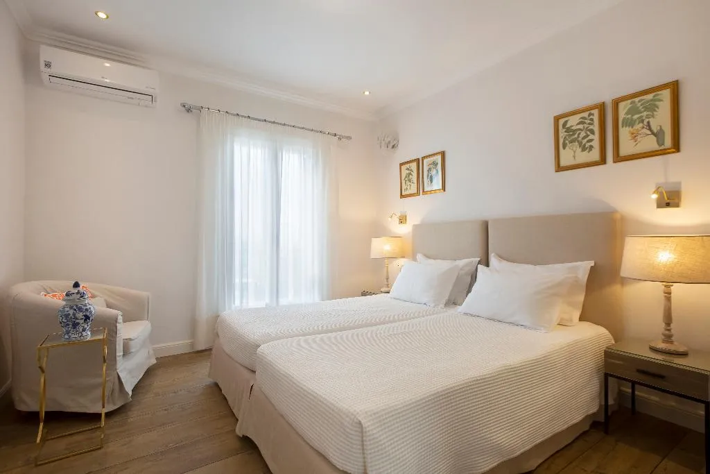 Double or Twin STANDARD Room, Despotiko, Mykonos